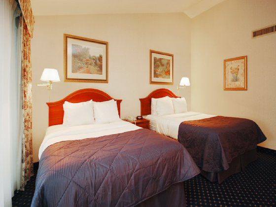 Clarion Hotel & Conference Center Northampton Rum bild